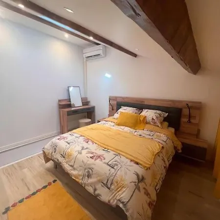 Appartement T2 Neuf Et Moderne Climatiser Avec Netflix Amazon Marseilles